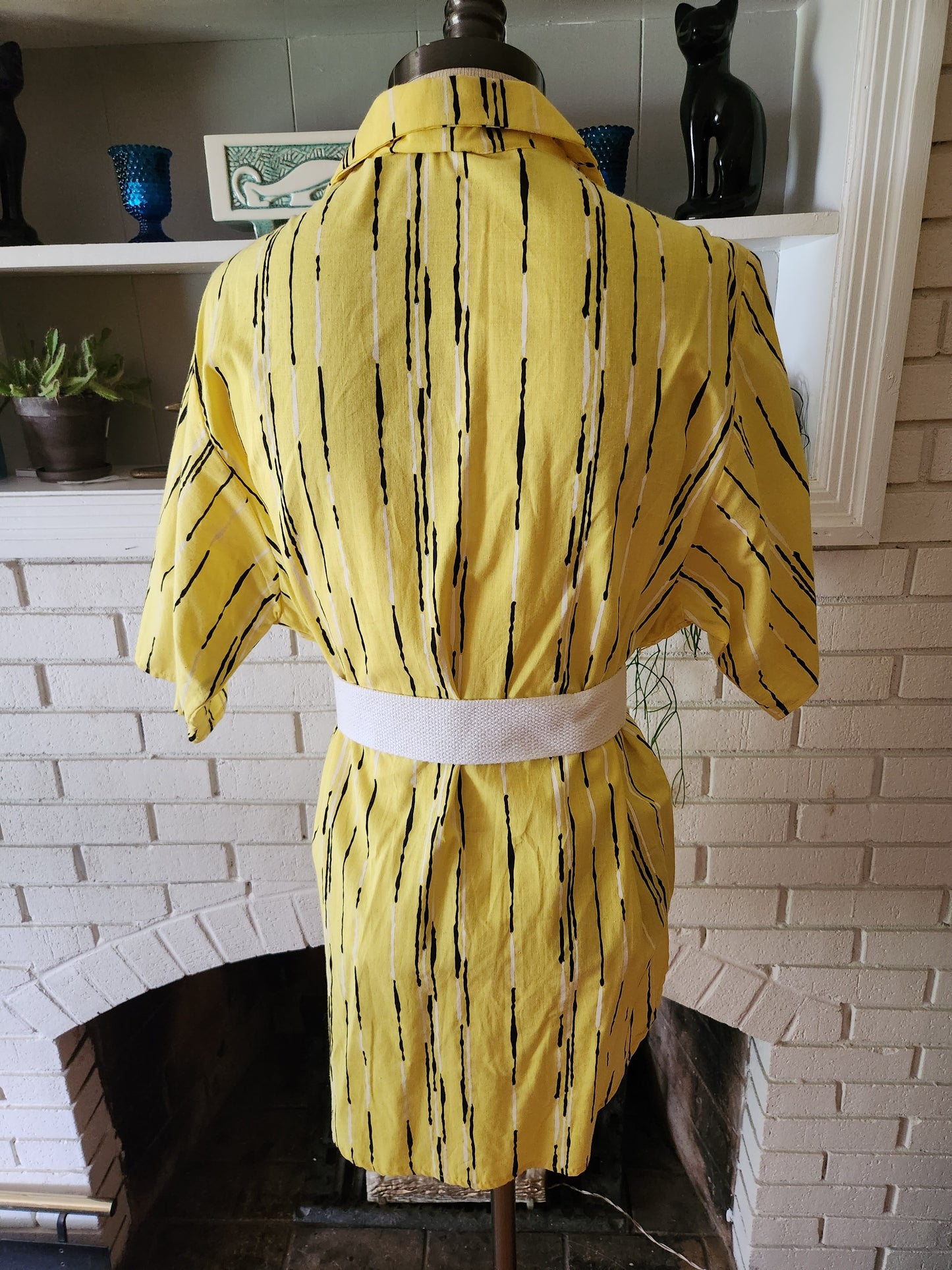 Vintage Short Sleeve Dress by C'est George