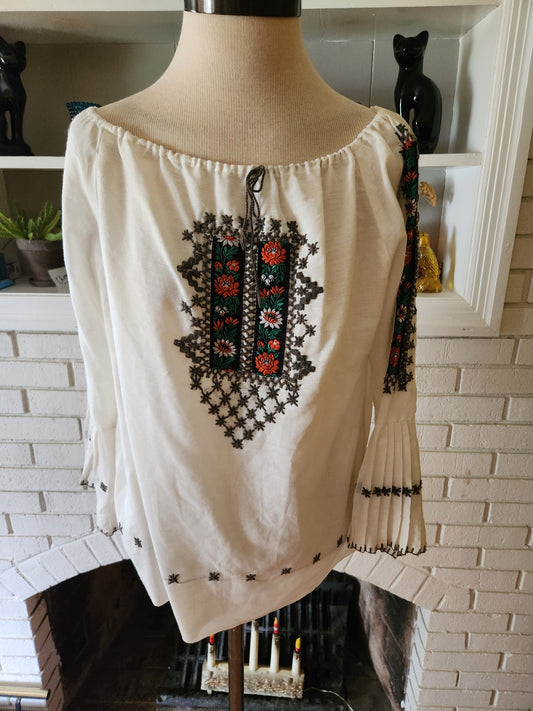Vintage Long Sleeve Embroidered Peasant Blouse