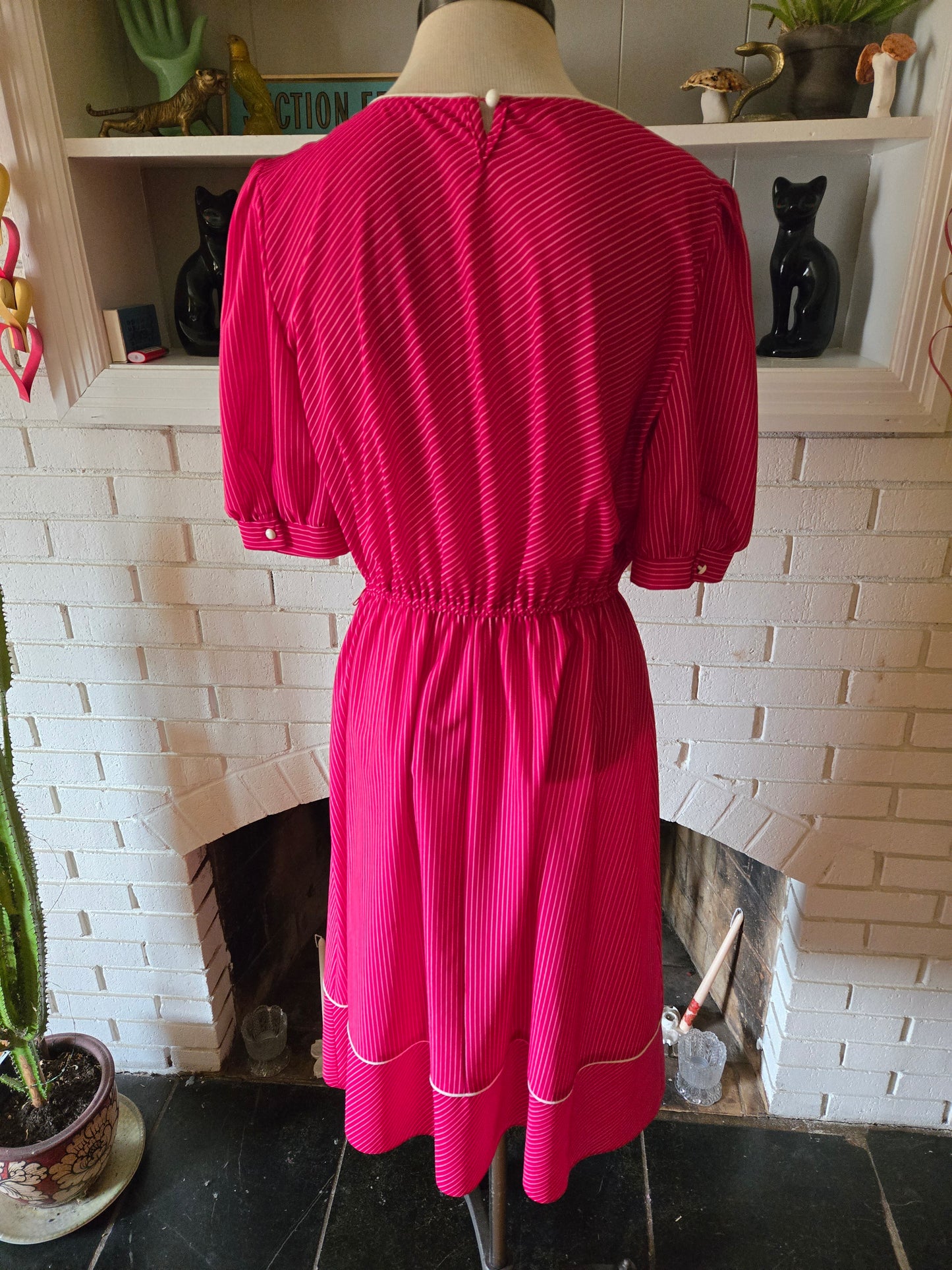Vintage Short Sleeve Red and Pink Striped Dress