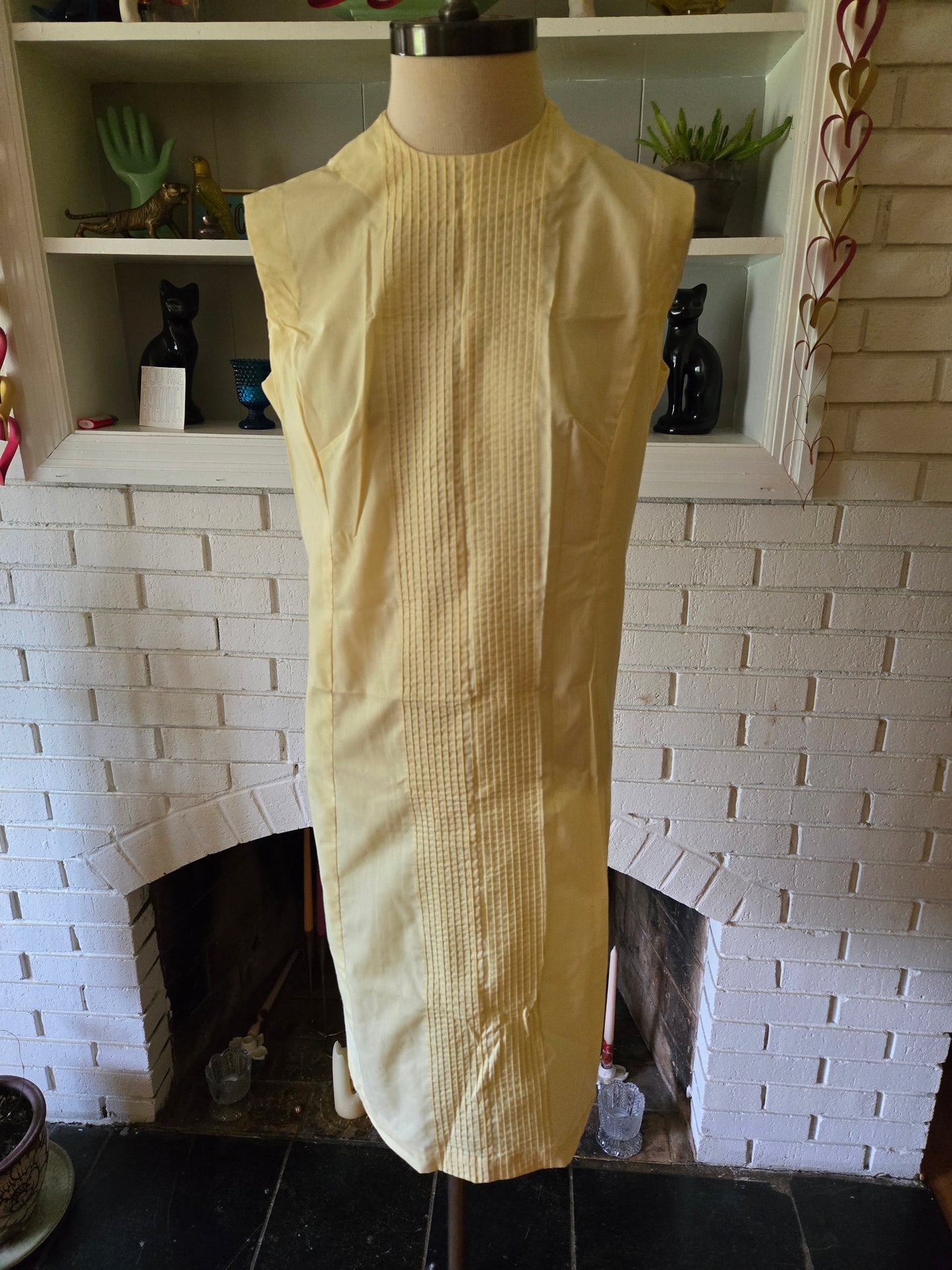 Vintage Sleeveless Yellow Dress
