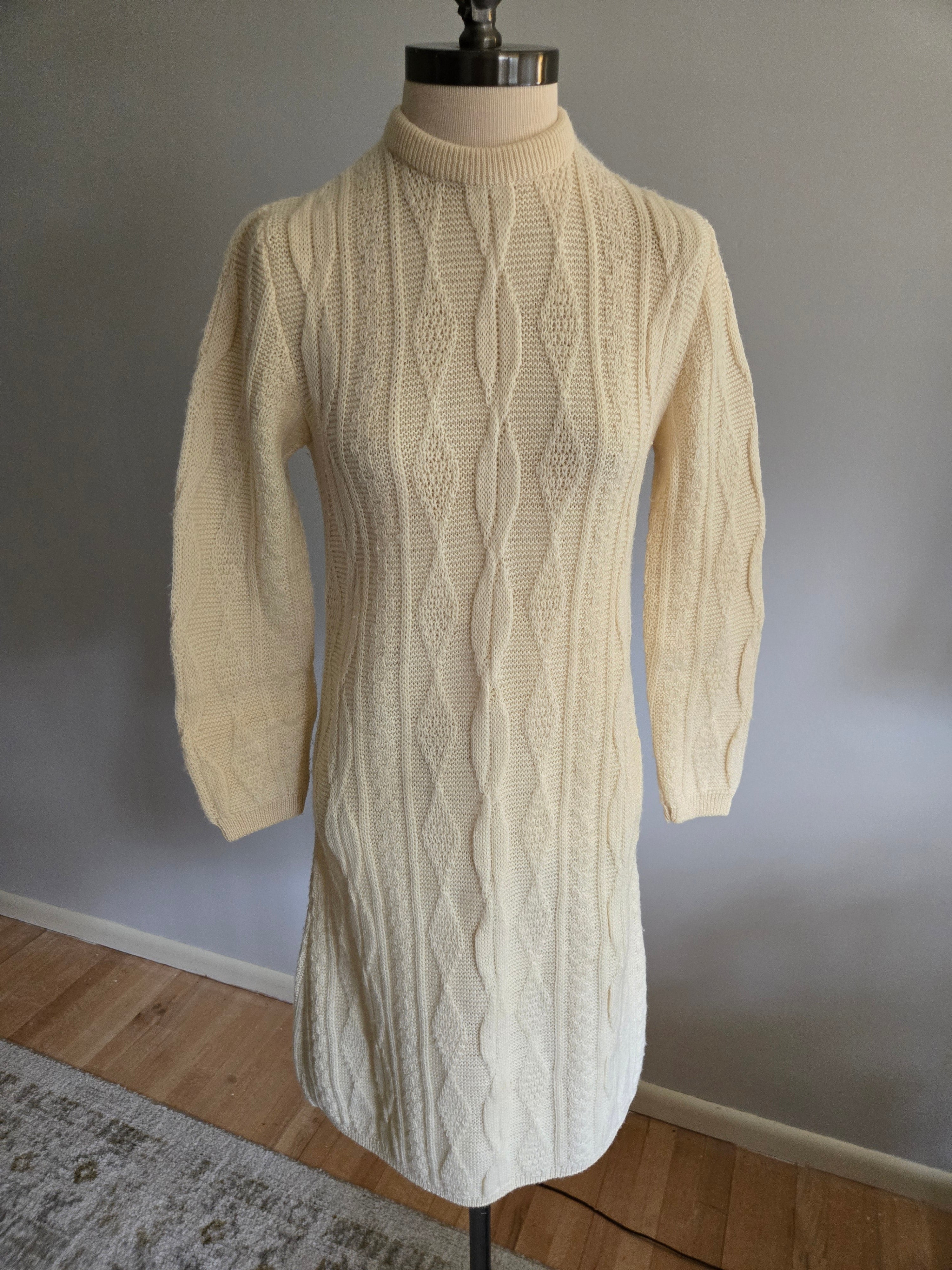 Vintage Long Sleeve Sweater Dress by Garland – RetroGetgo