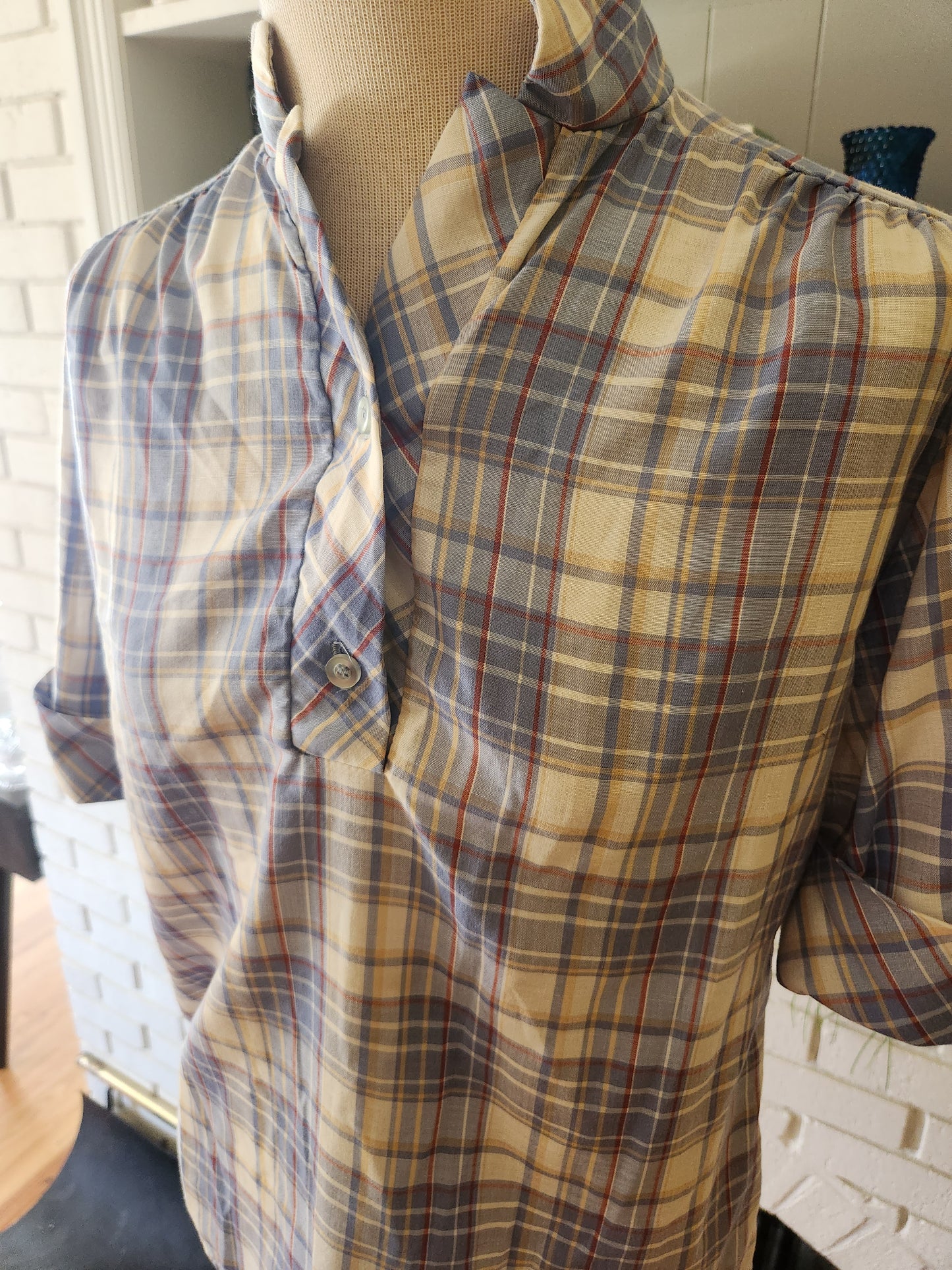 Vintage Short Sleeve Plaid Blouse