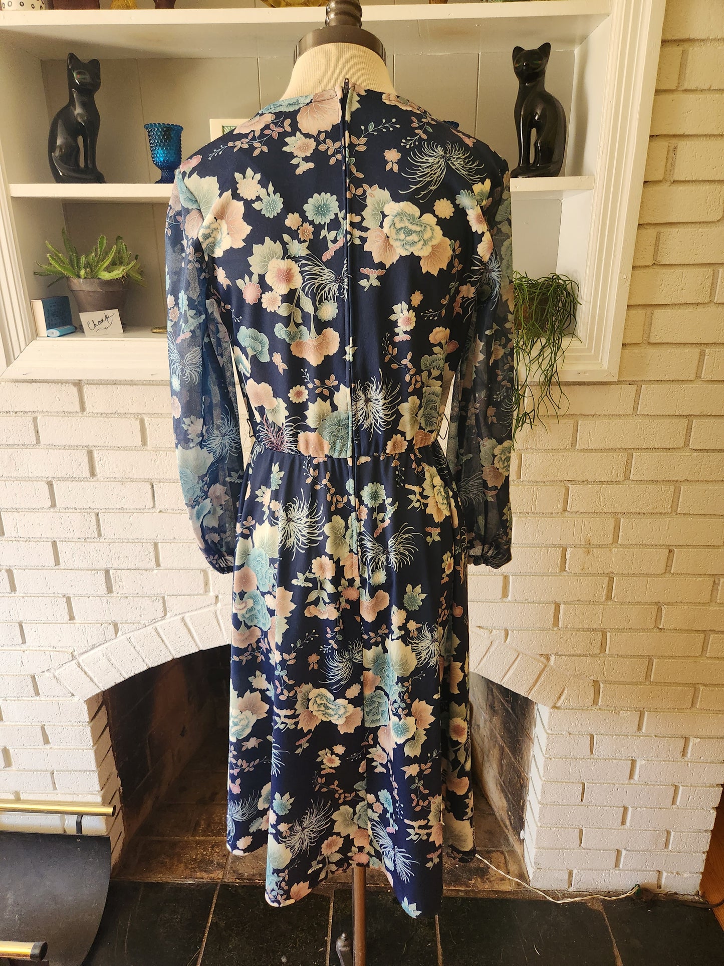Vintage Long Sleeve Floral Print Dress