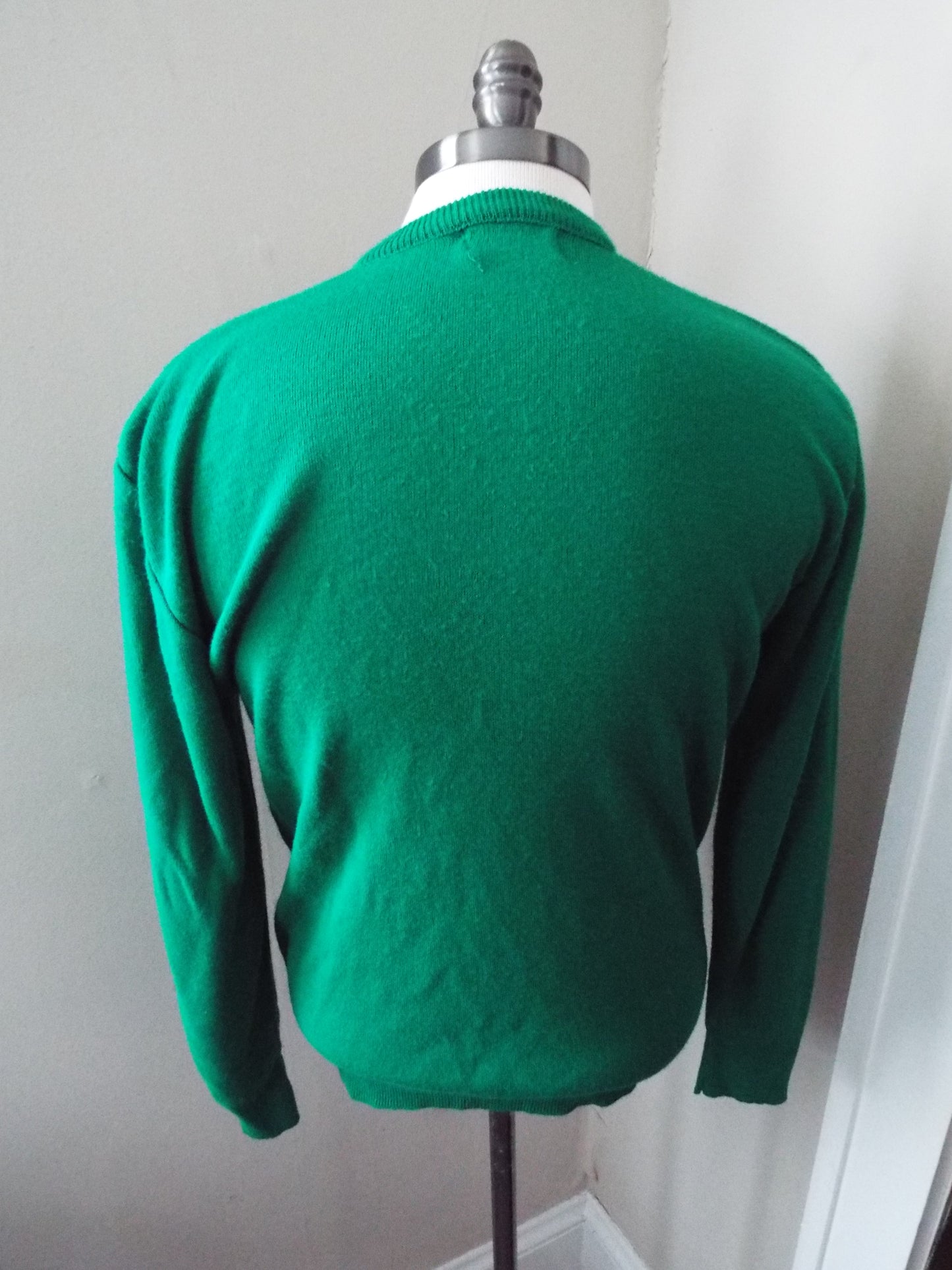 Vintage Long Sleeve Vee Neck Green Sweater by Mc Briar
