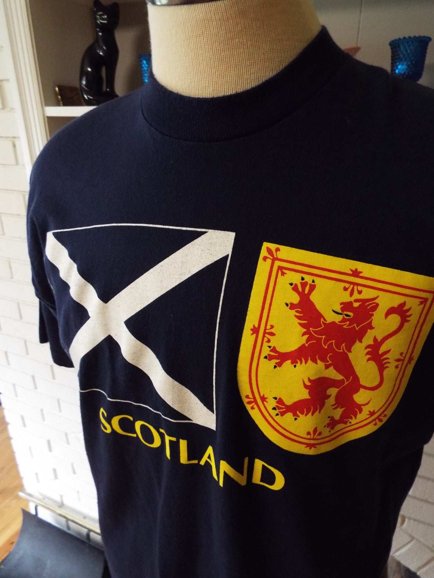 Vintage Scotland T-Shirt by Fruit of the Loom