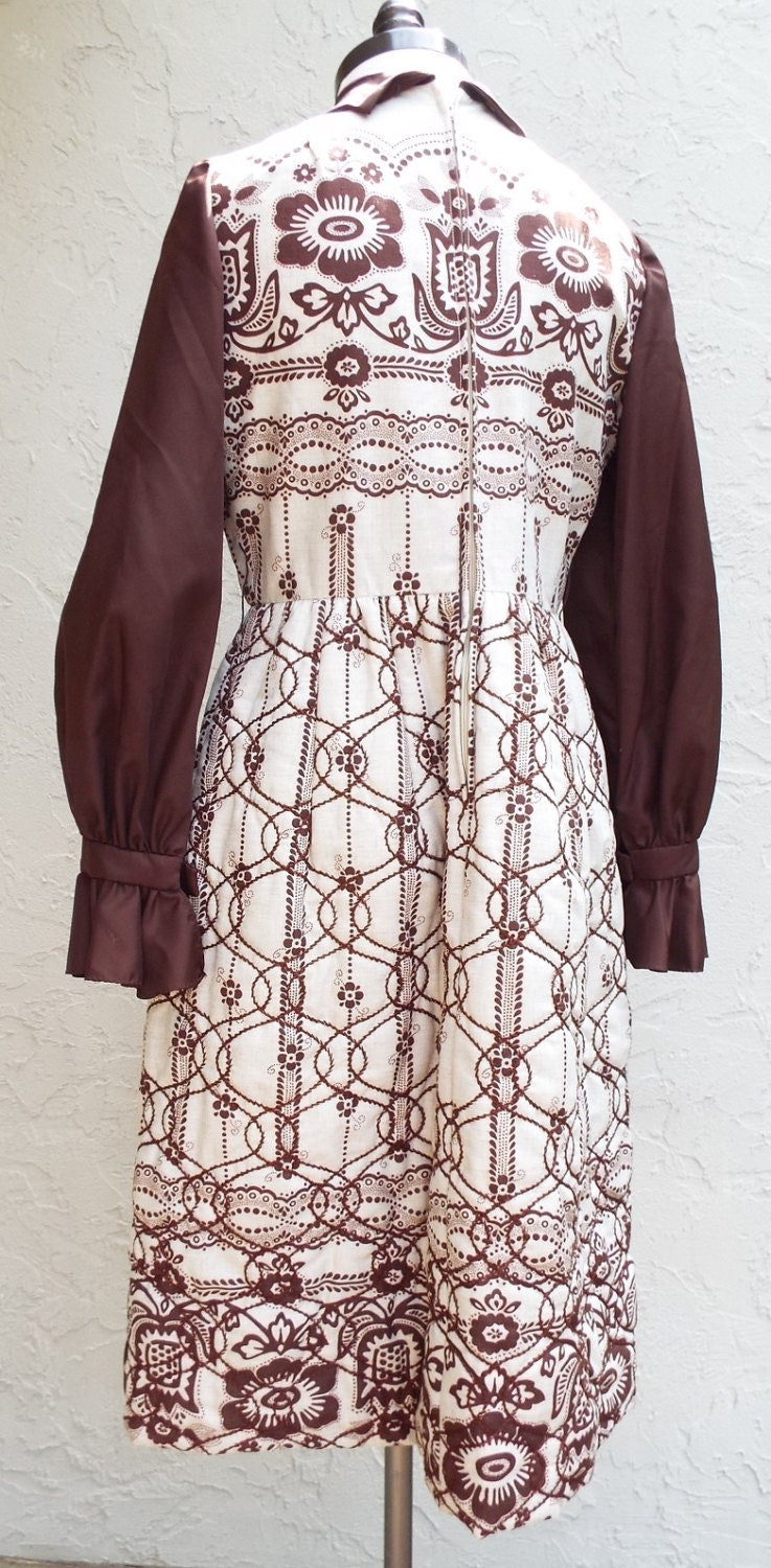 Vintage Long Sleeve Dress by Oscar de La Renta
