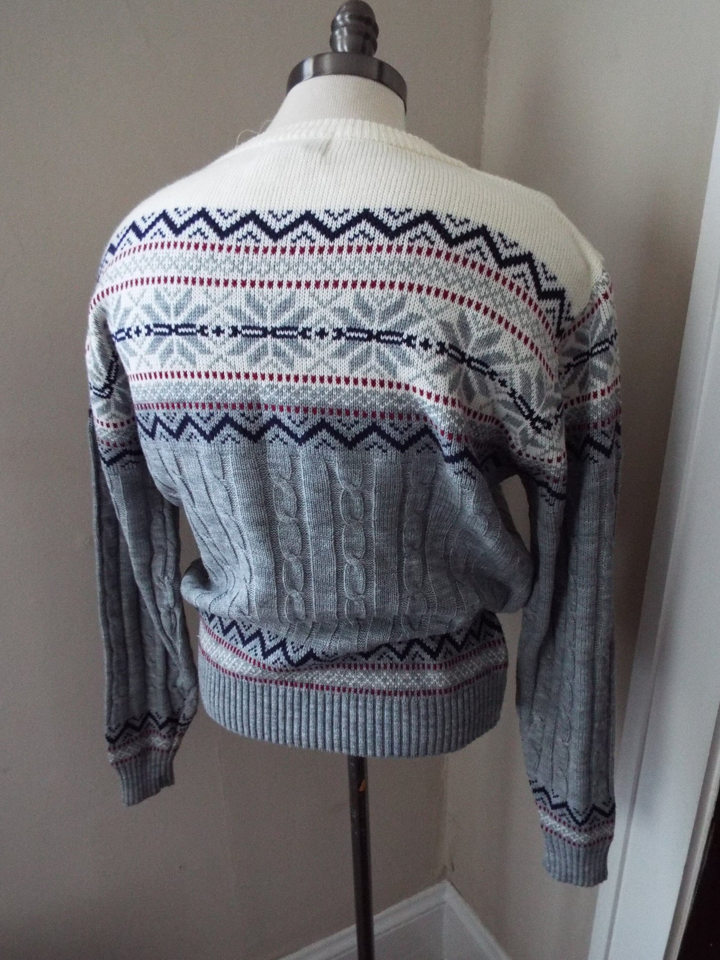 Vintage Long Sleeve Sweater by Steep Slopes