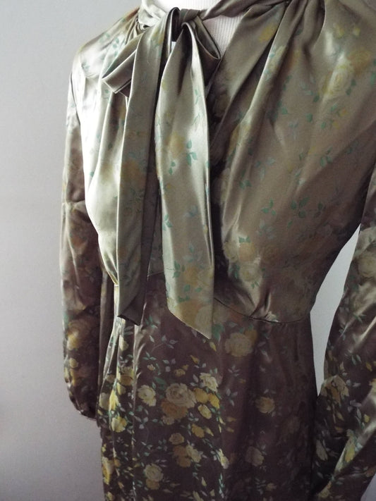 Vintage UNWORN Long Sleeve Olive Gold Floral Dress