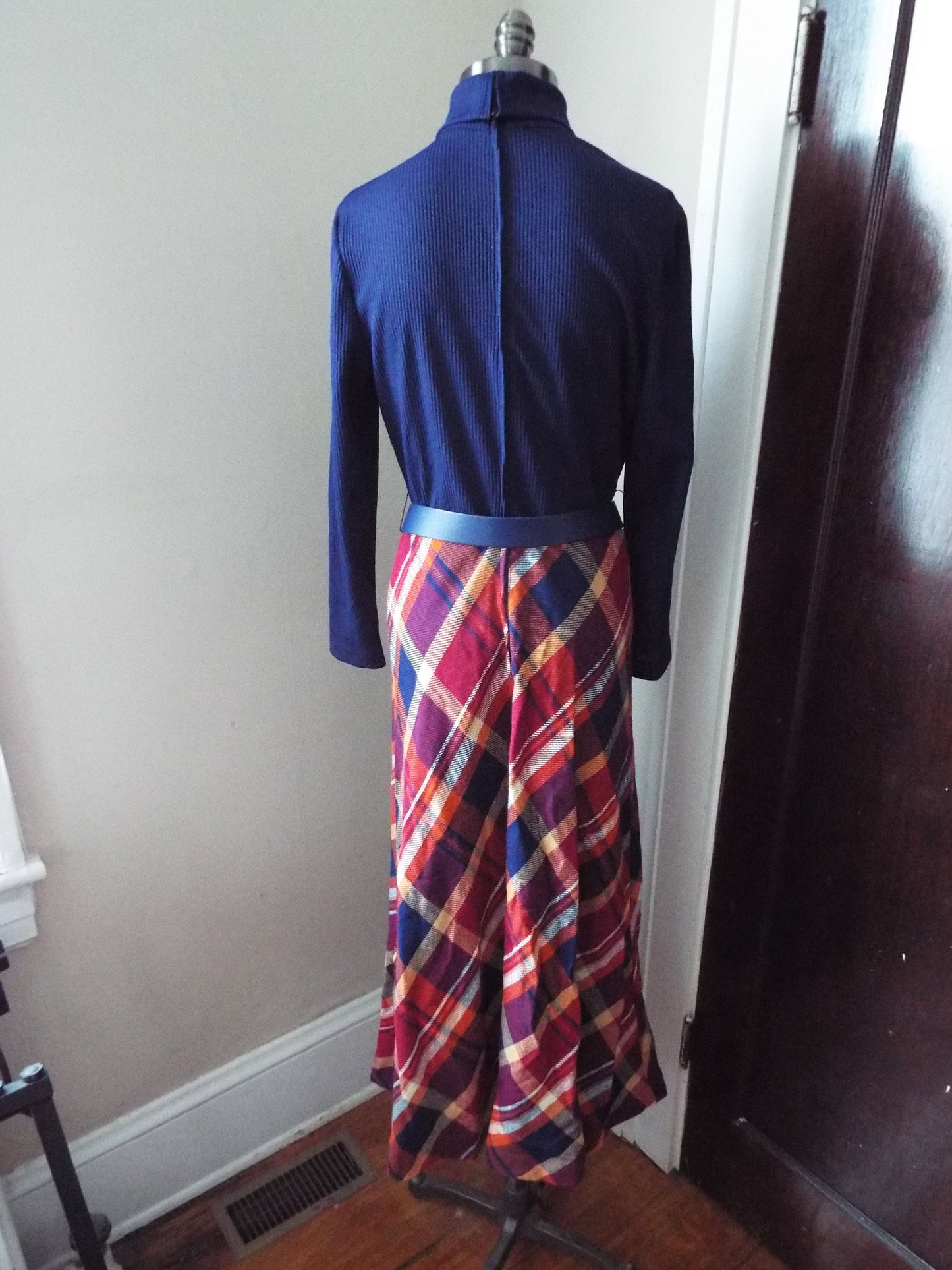 Vintage Long Sleeve Plaid Dress