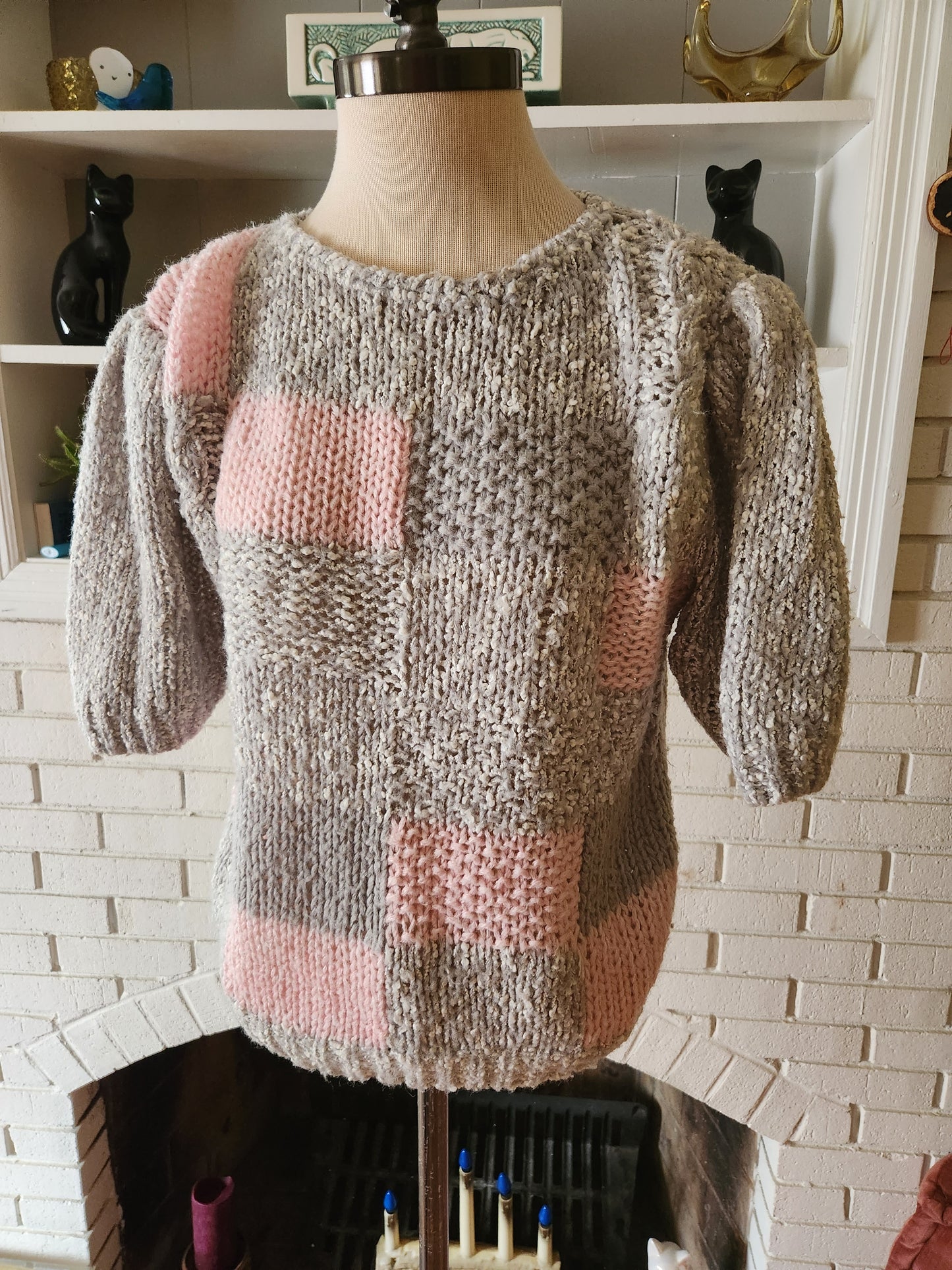 Vintage Gray and Pink Sweater by Donagain