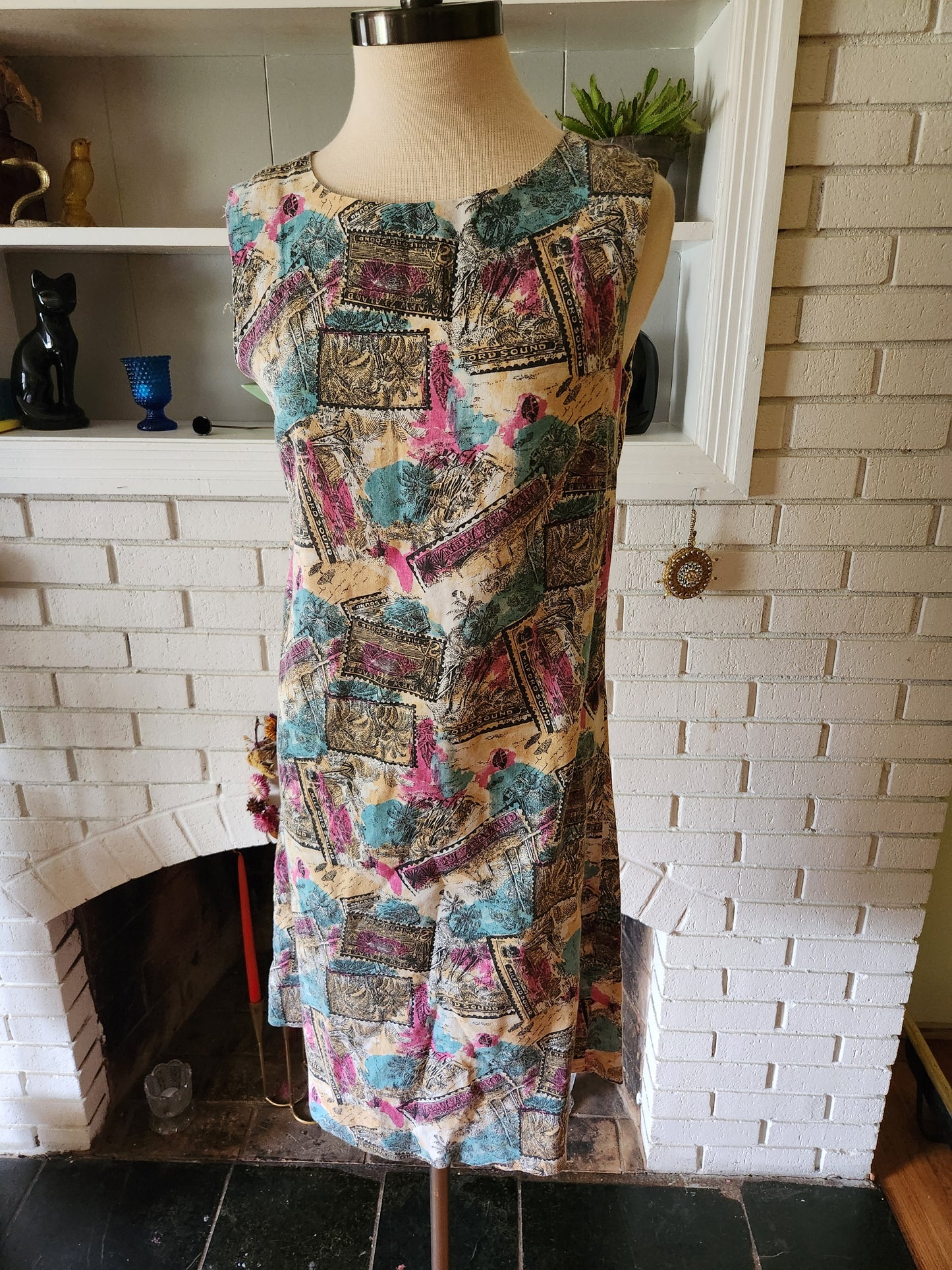 Vintage Sleeveless New Zealand Print Dress