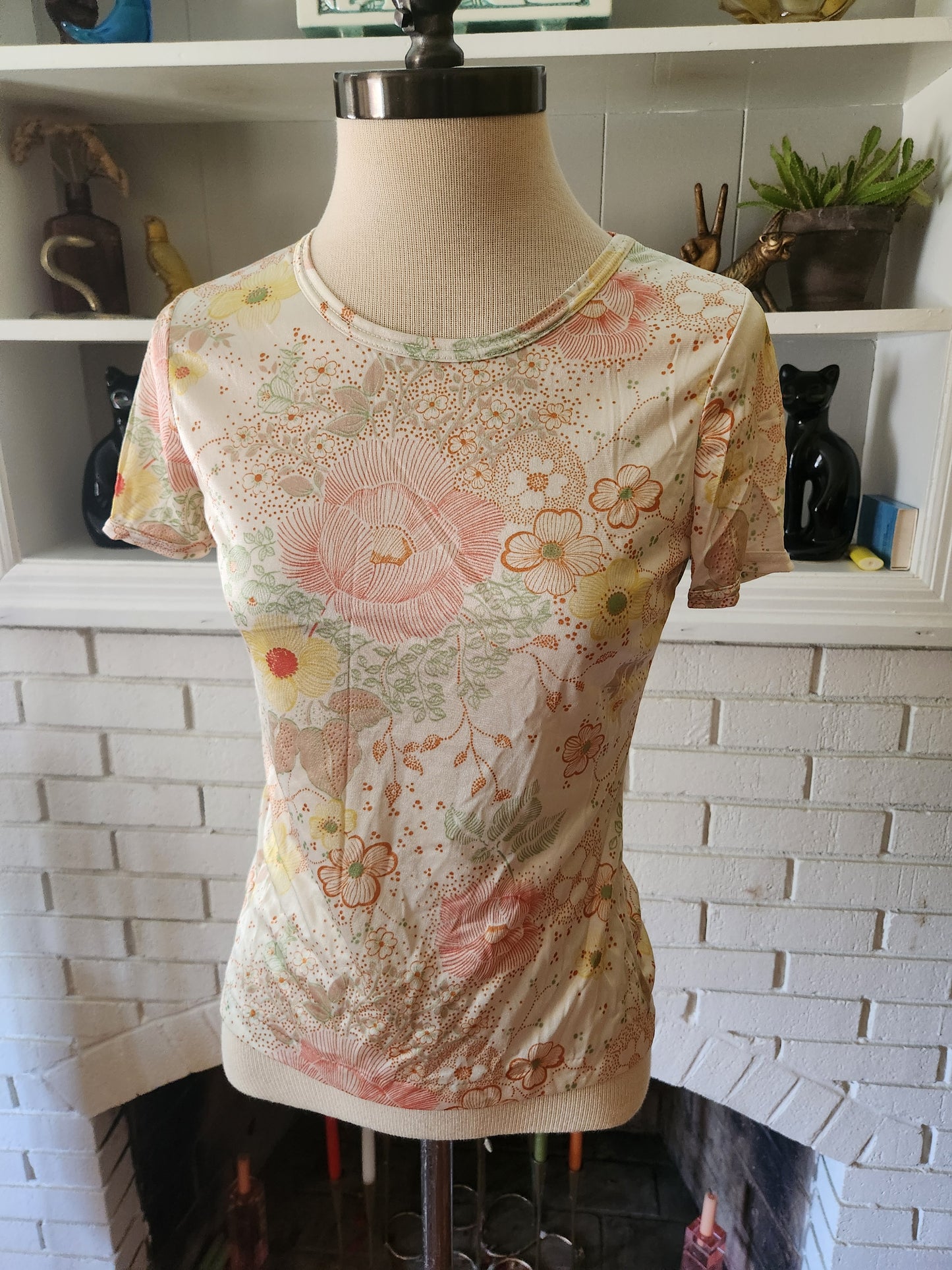 Vintage Short Sleeve Floral Print Blouse by College Town