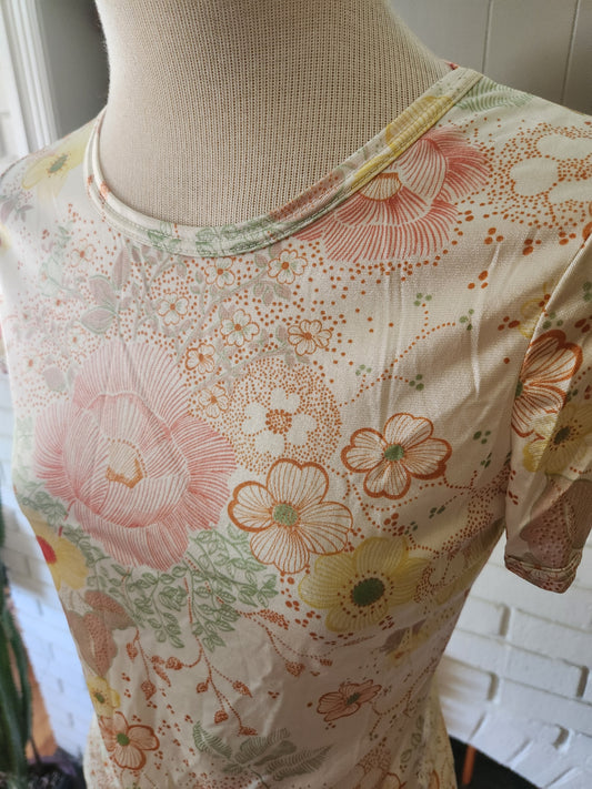 Vintage Short Sleeve Floral Print Blouse by College Town