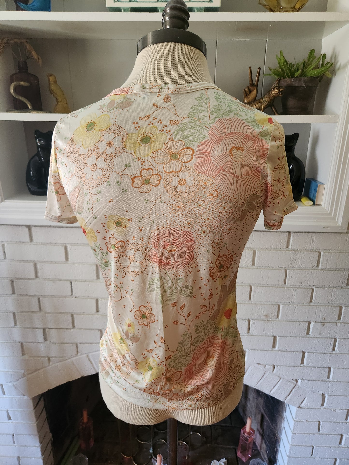 Vintage Short Sleeve Floral Print Blouse by College Town