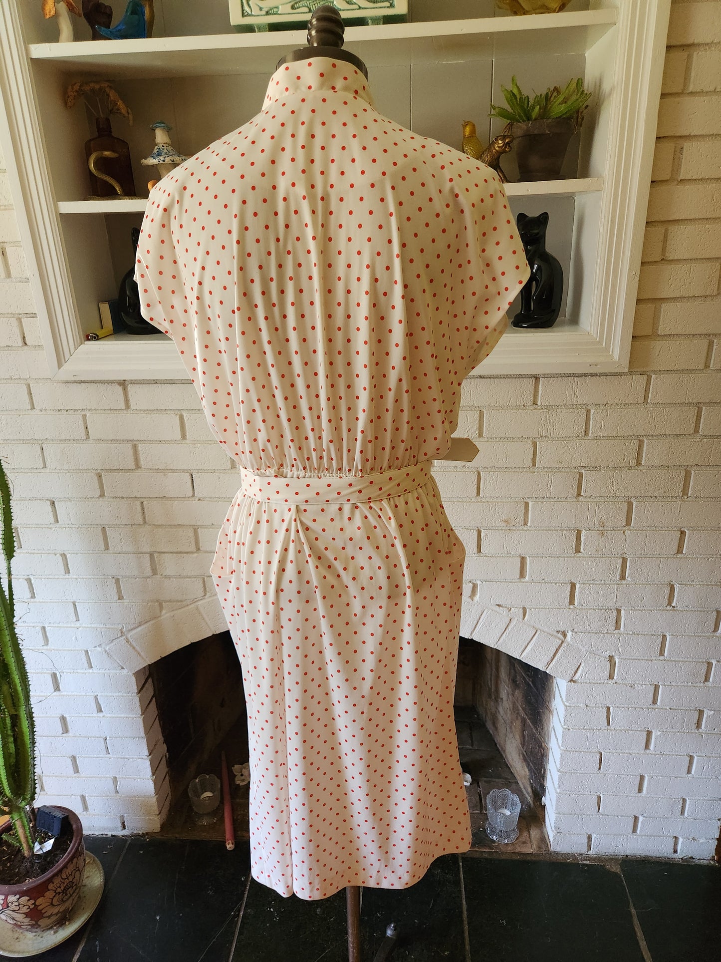 Vintage Sleeveless Polka Dot Dress