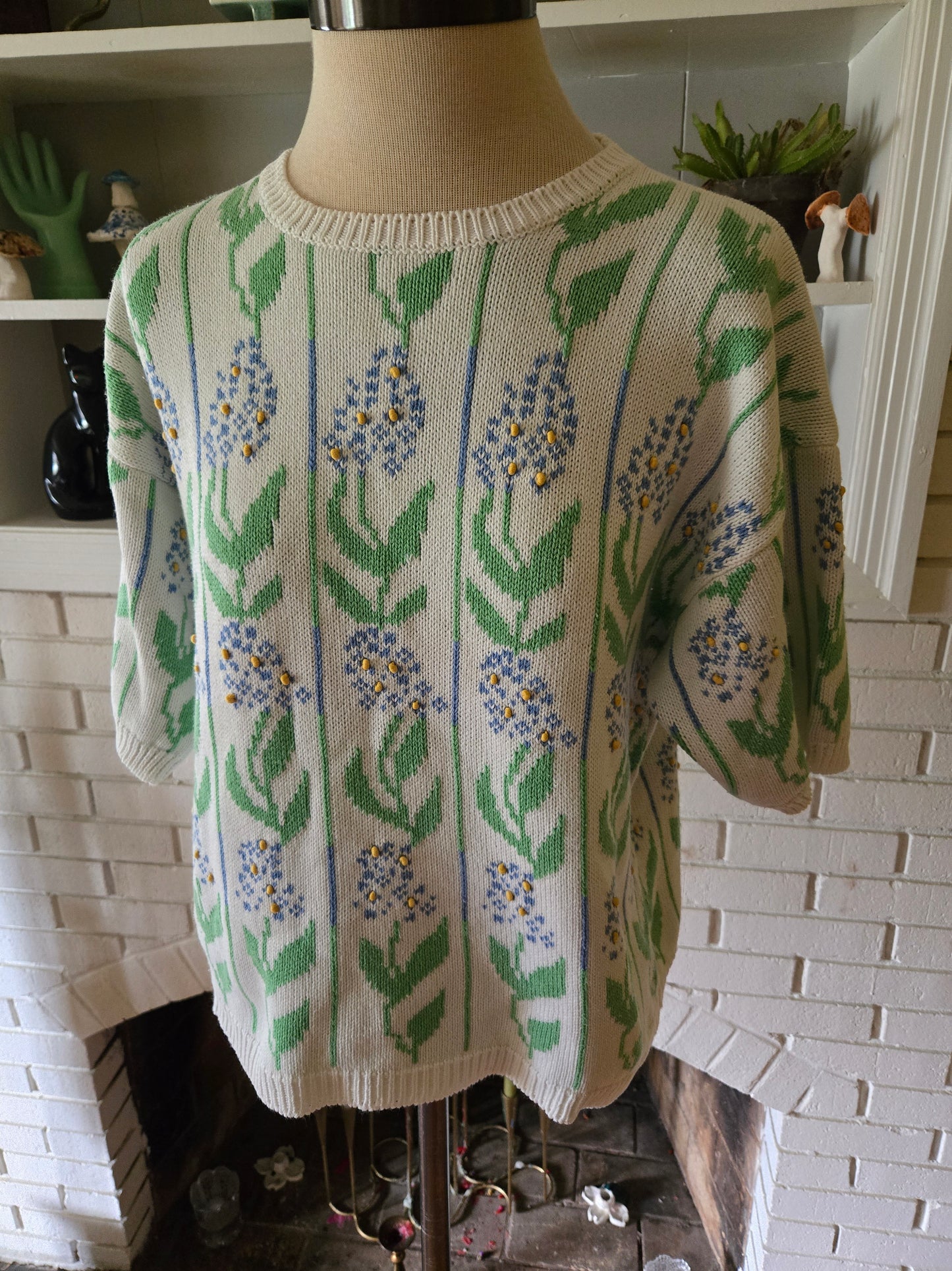 Vintage Short Sleeve Floral Sweater