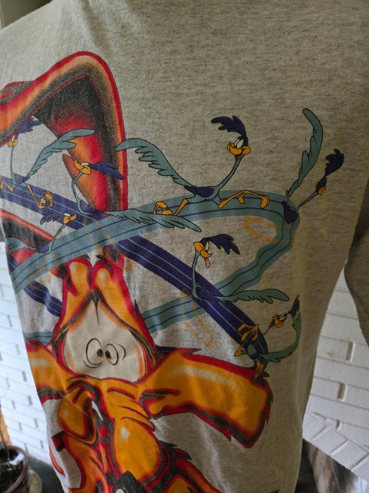 Vintage Loony Tunes Coyote Roadrunner T Shirt by Sun Sportswear