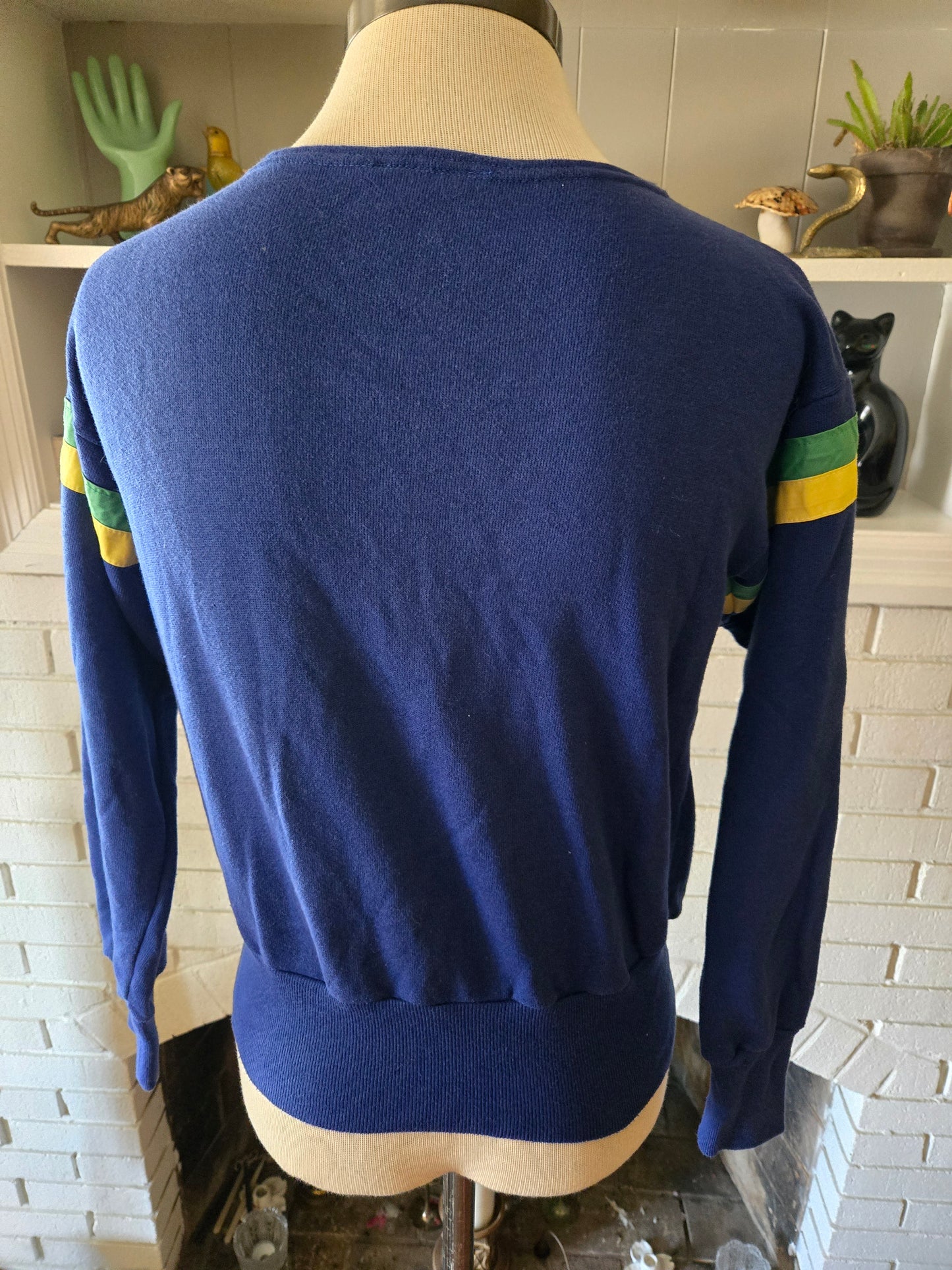 Vintage Long Sleeve Sweatshirt by Topicknits