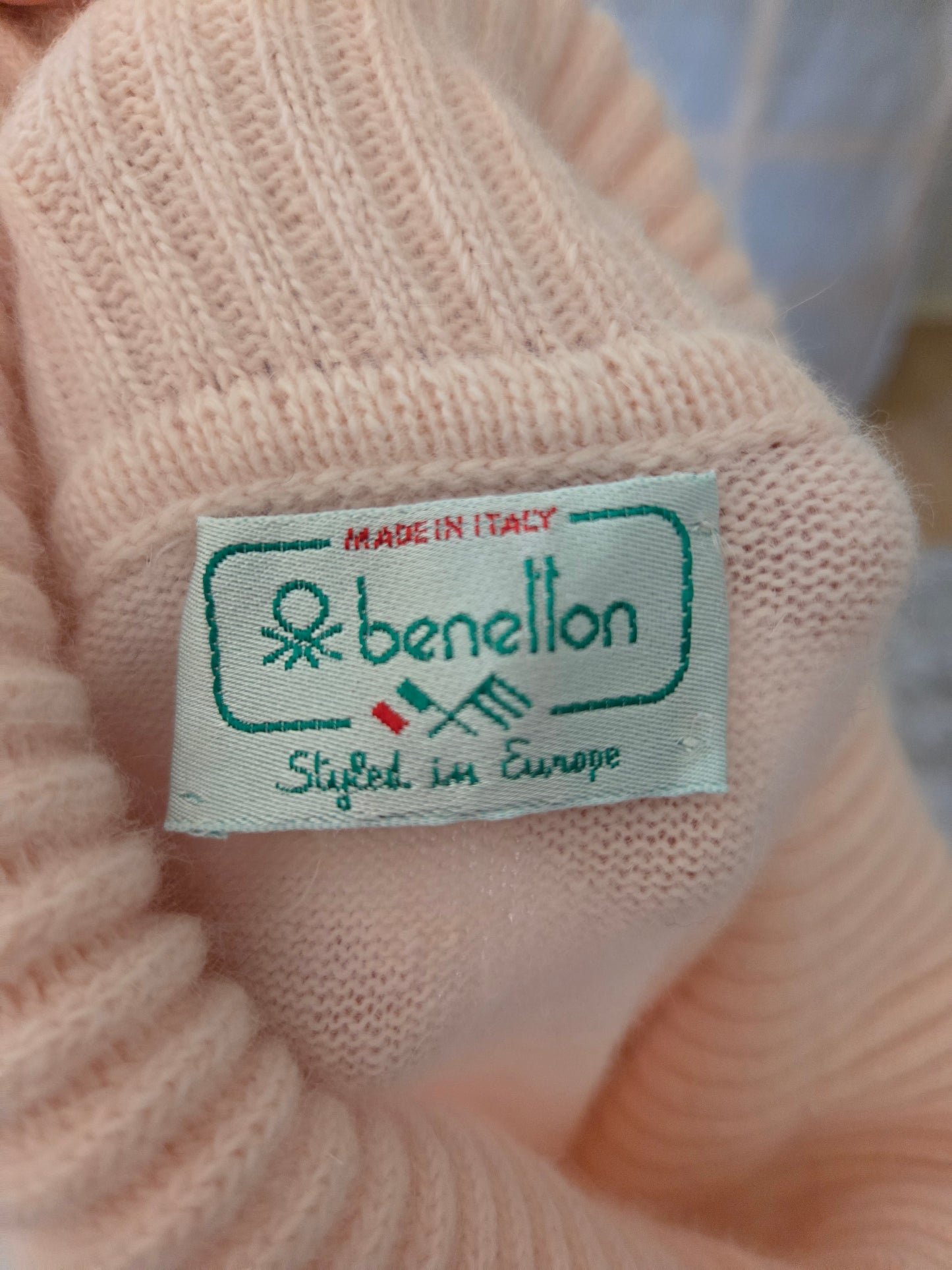 Vintage Pink Turtle Neck Sweater by Benetton