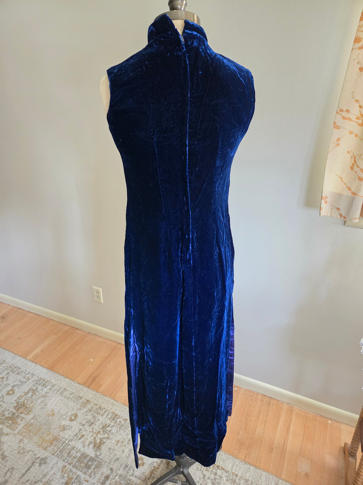 Vintage Sleeveless Blue Velvet Dress