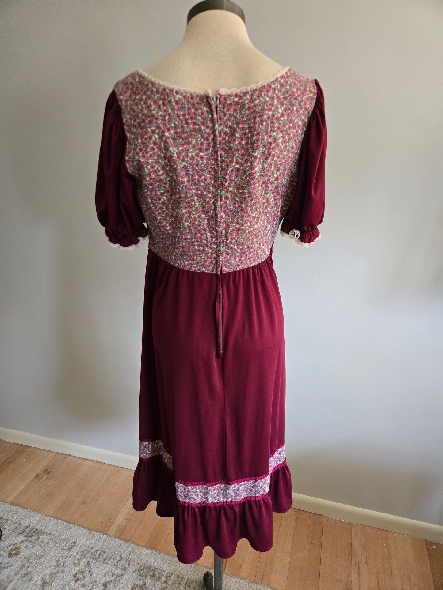 Vintage Short Sleeve Floral Dress by Swann