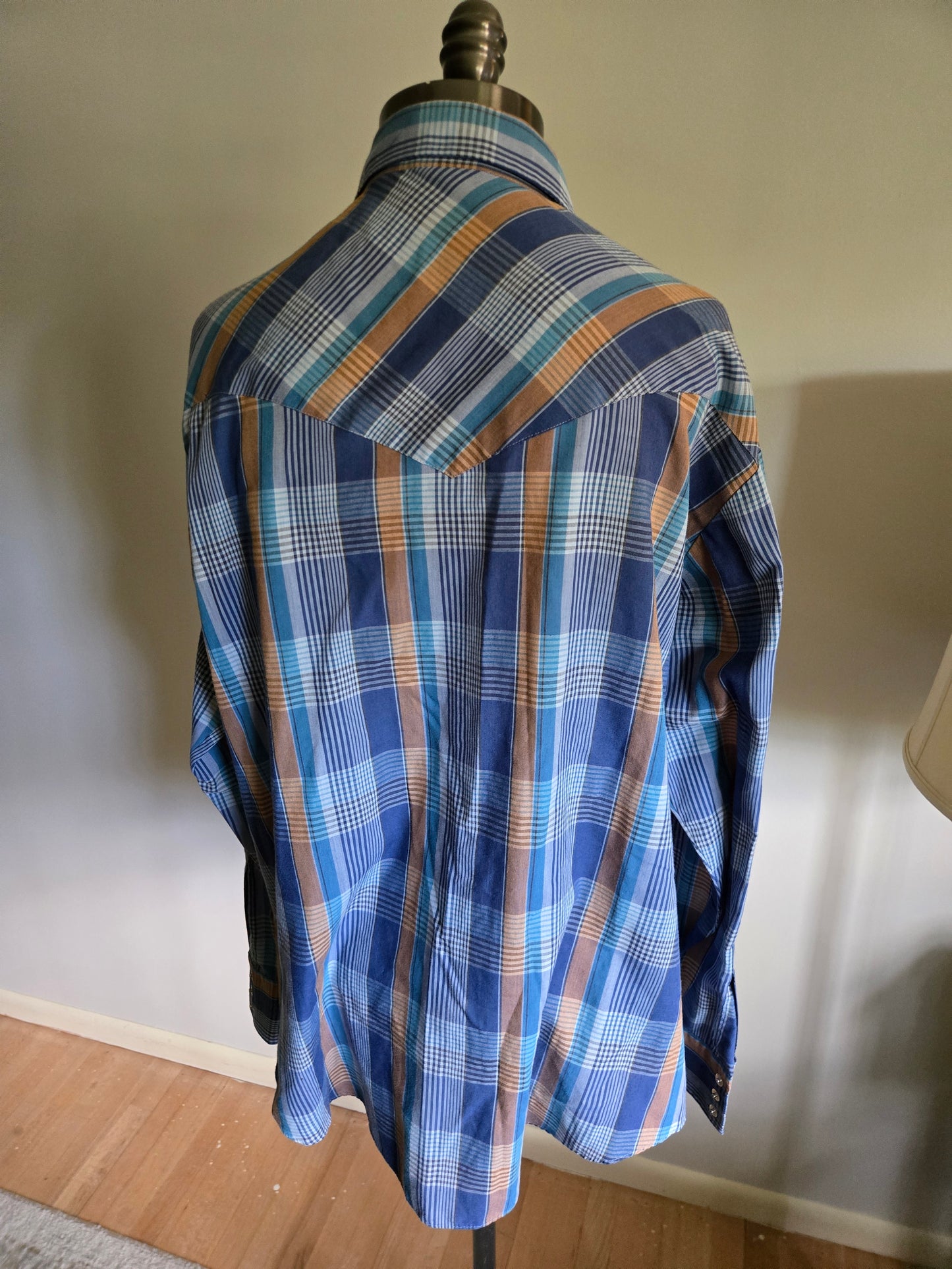 Vintage Long Sleeve Western Snap Shirt by Lee
