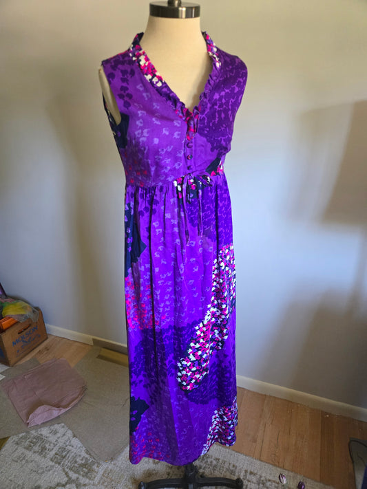 Vintage Sleeveless Floral Print Dress by Ludi's