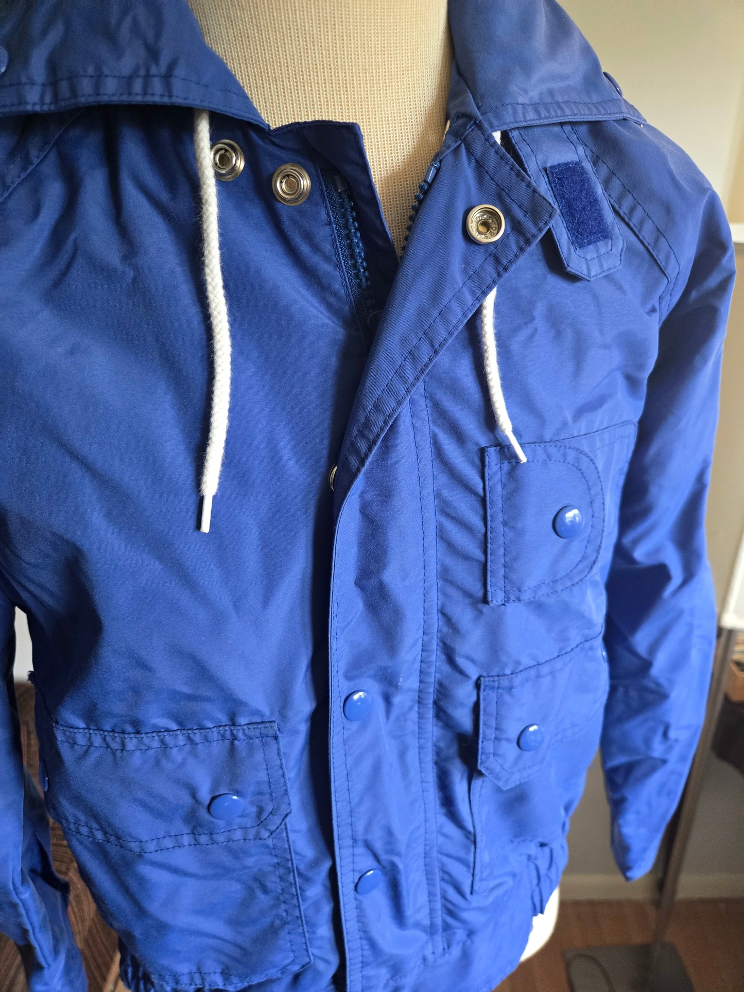 Vintage Long Sleeve Blue Windbreaker by Carl Michaels