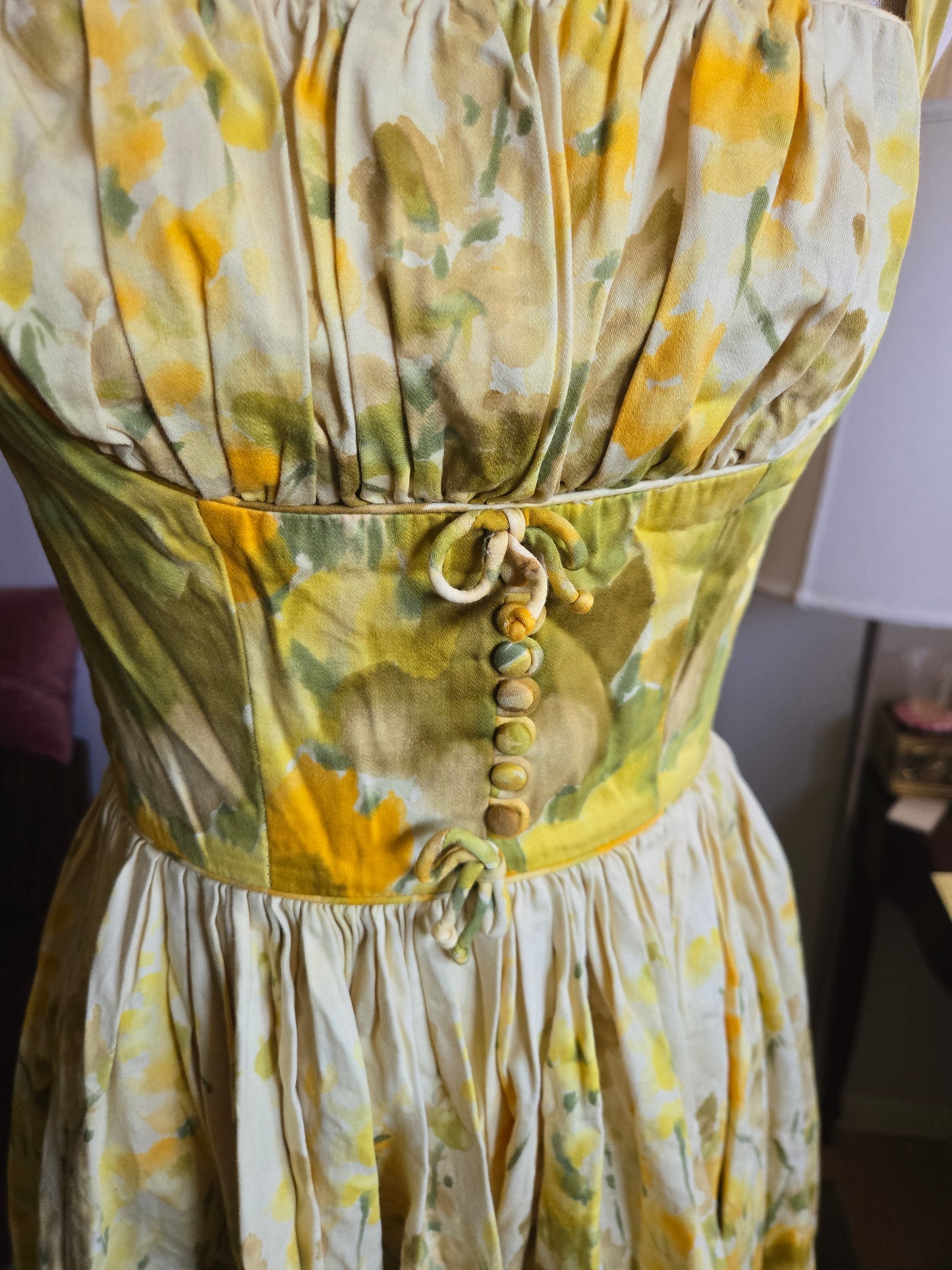 Vintage Sleeveless Floral Print Dress