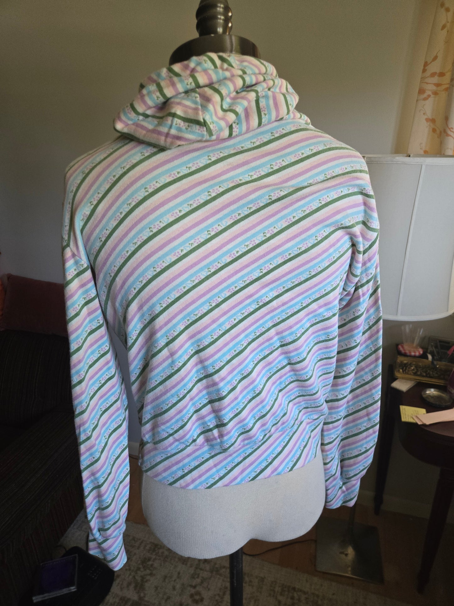 Vintage Striped Hoodie Sweatshirt from the 80s/90s