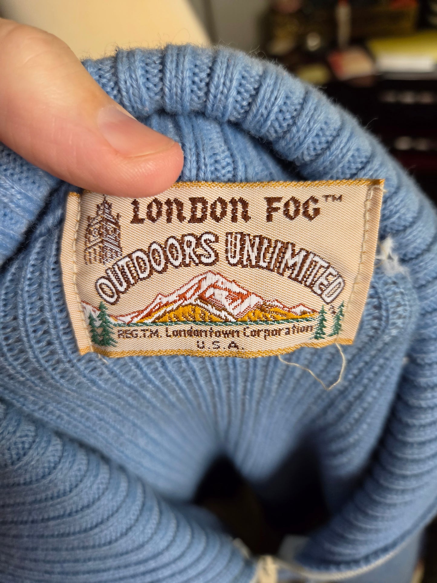 Vintage Long Sleeve Zippered Sweater by London Fog