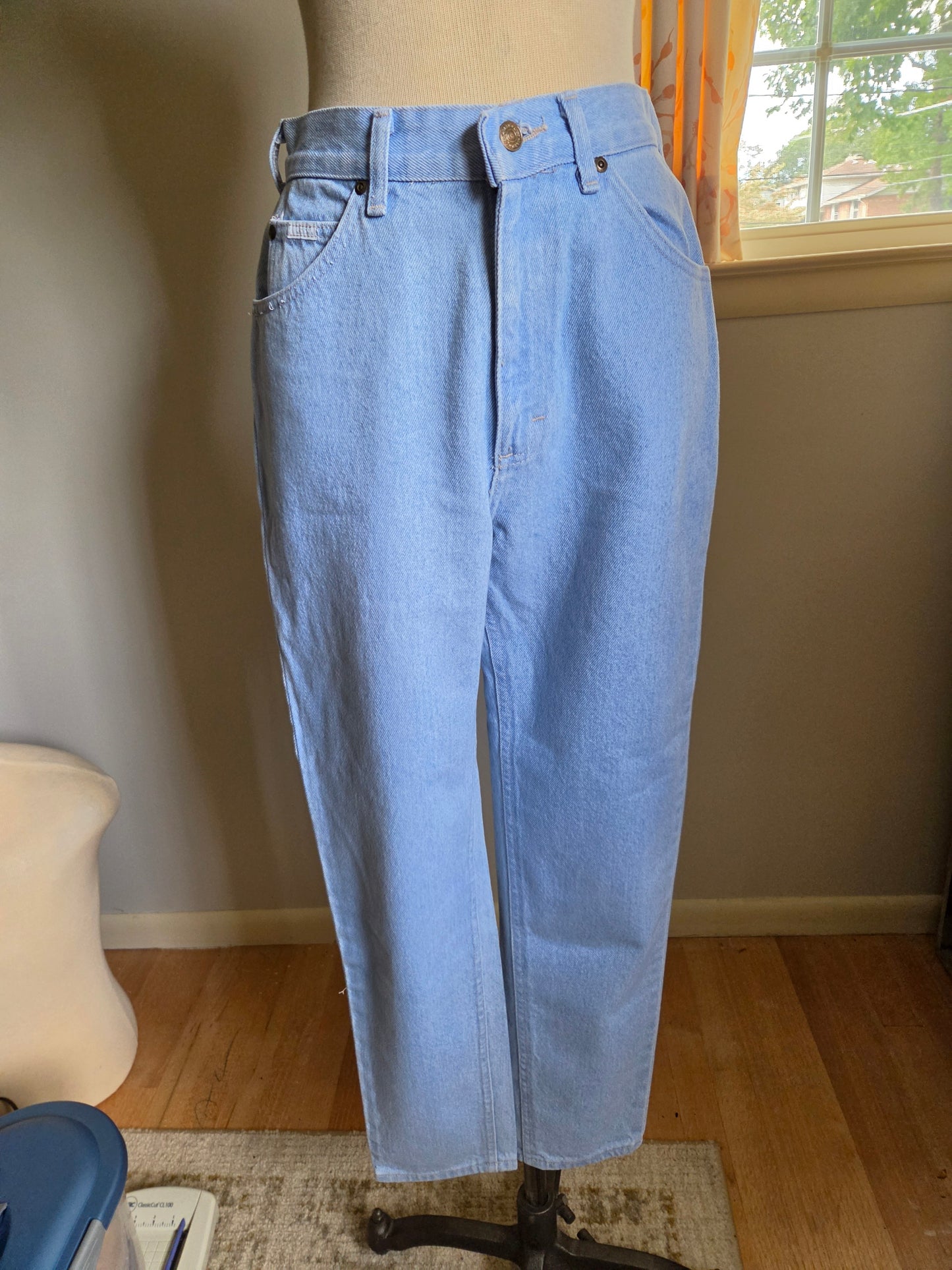 Vintage Light Blue Denim Jeans by Lee Size 8