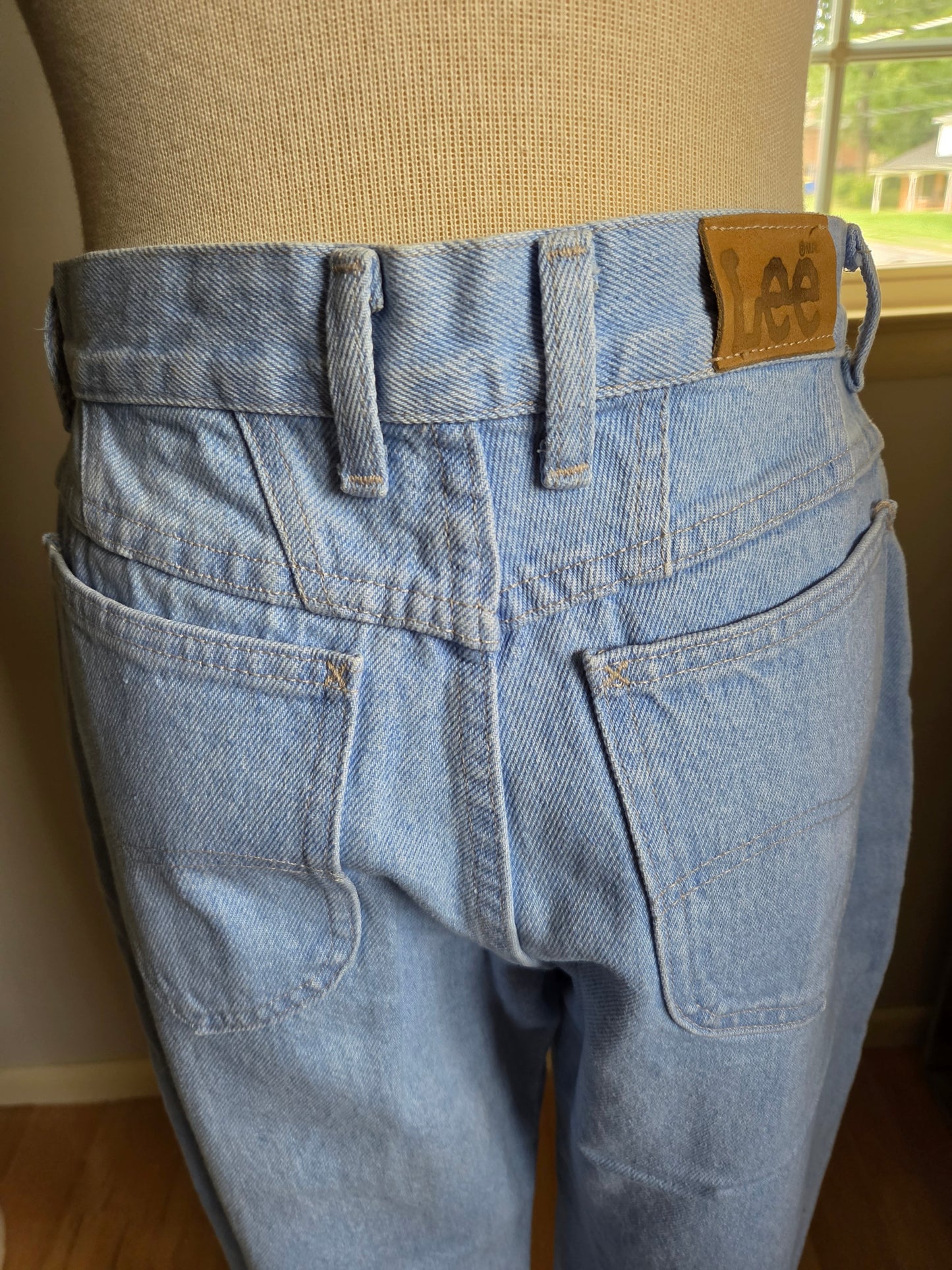 Vintage Light Blue Denim Jeans by Lee Size 8