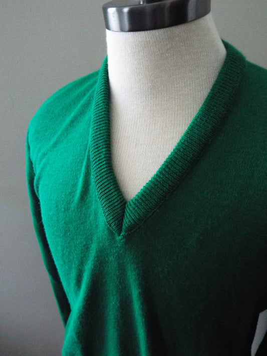 Vintage Long Sleeve Vee Neck Green Sweater by Mc Briar