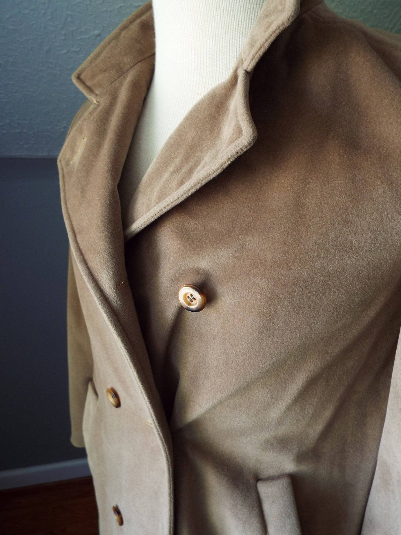 Amazing Vintage Coat for her by Lorendale
