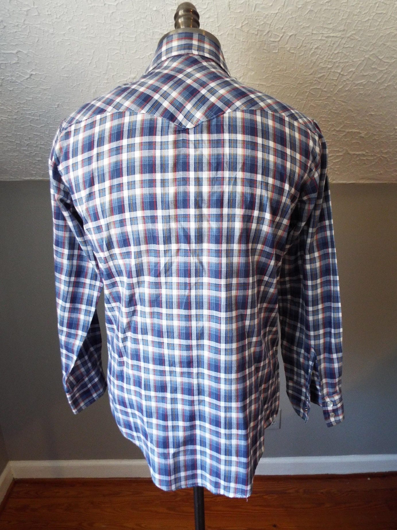 Vintage Long Sleeve Button Down Plaid Western Snap Shirt by Montgomery Ward