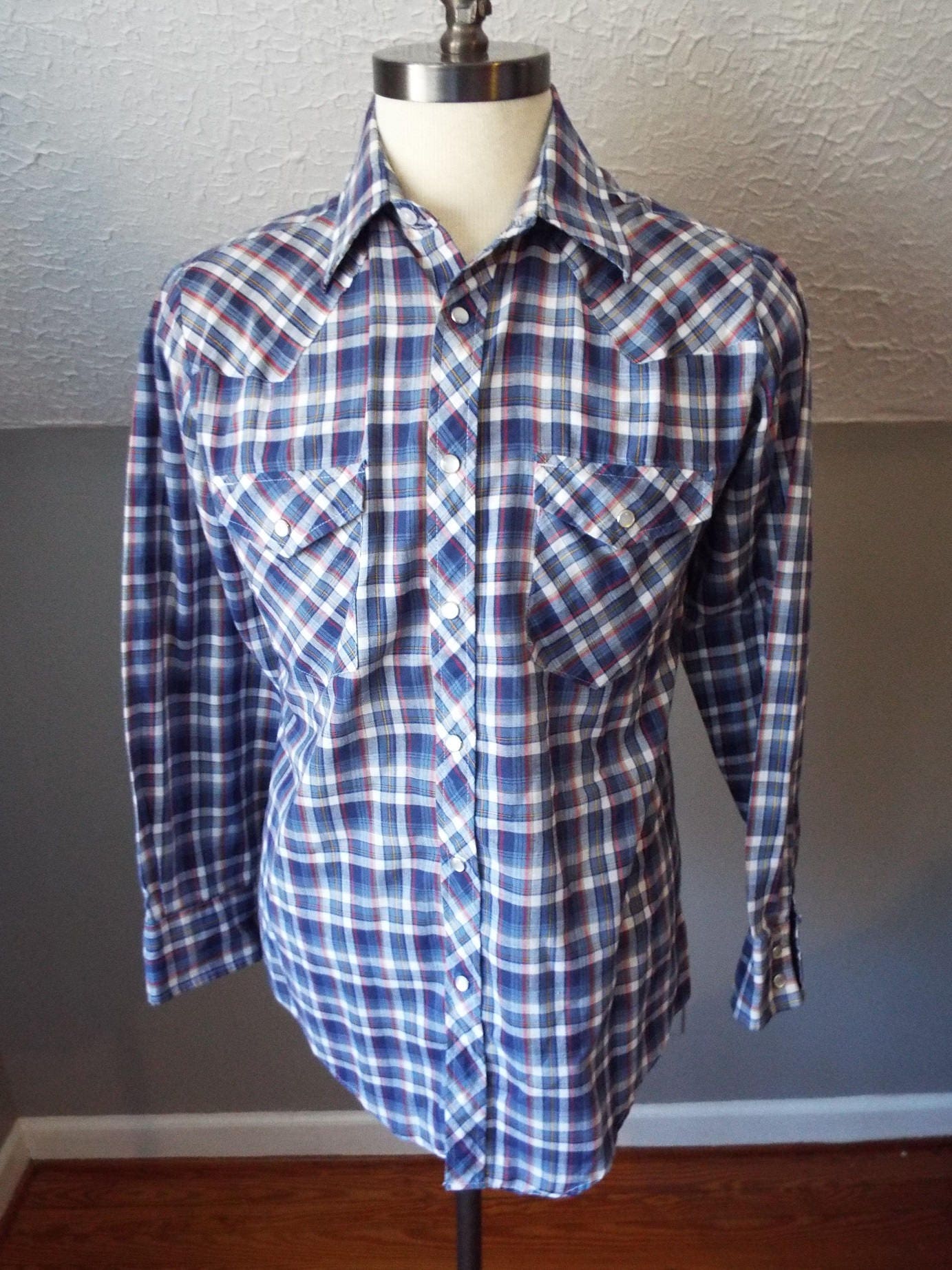 Vintage Long Sleeve Button Down Plaid Western Snap Shirt by Montgomery Ward