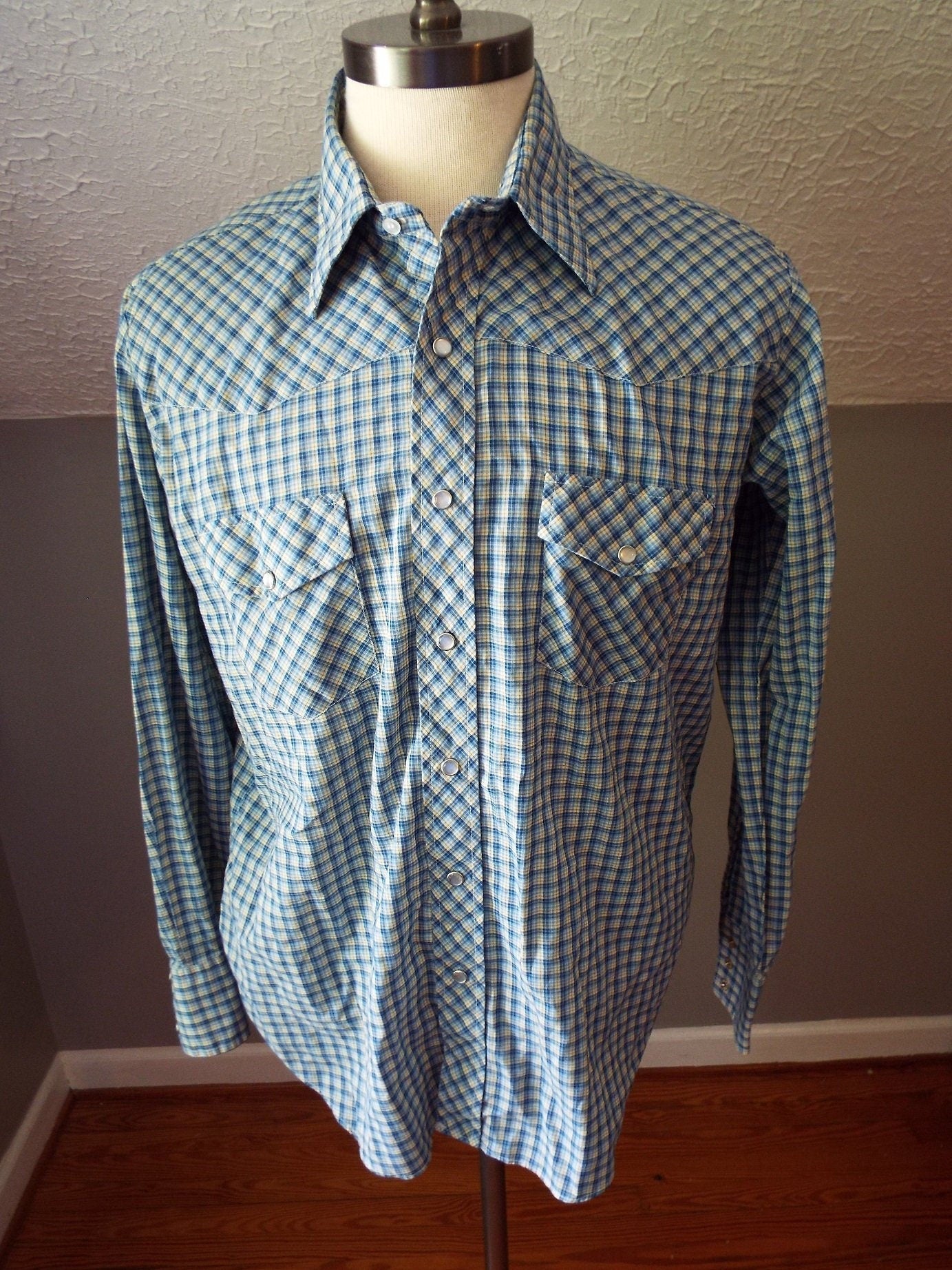 Vintage Long Sleeve Button Down Plaid Western Snap Shirt by Country Touch Sportswear