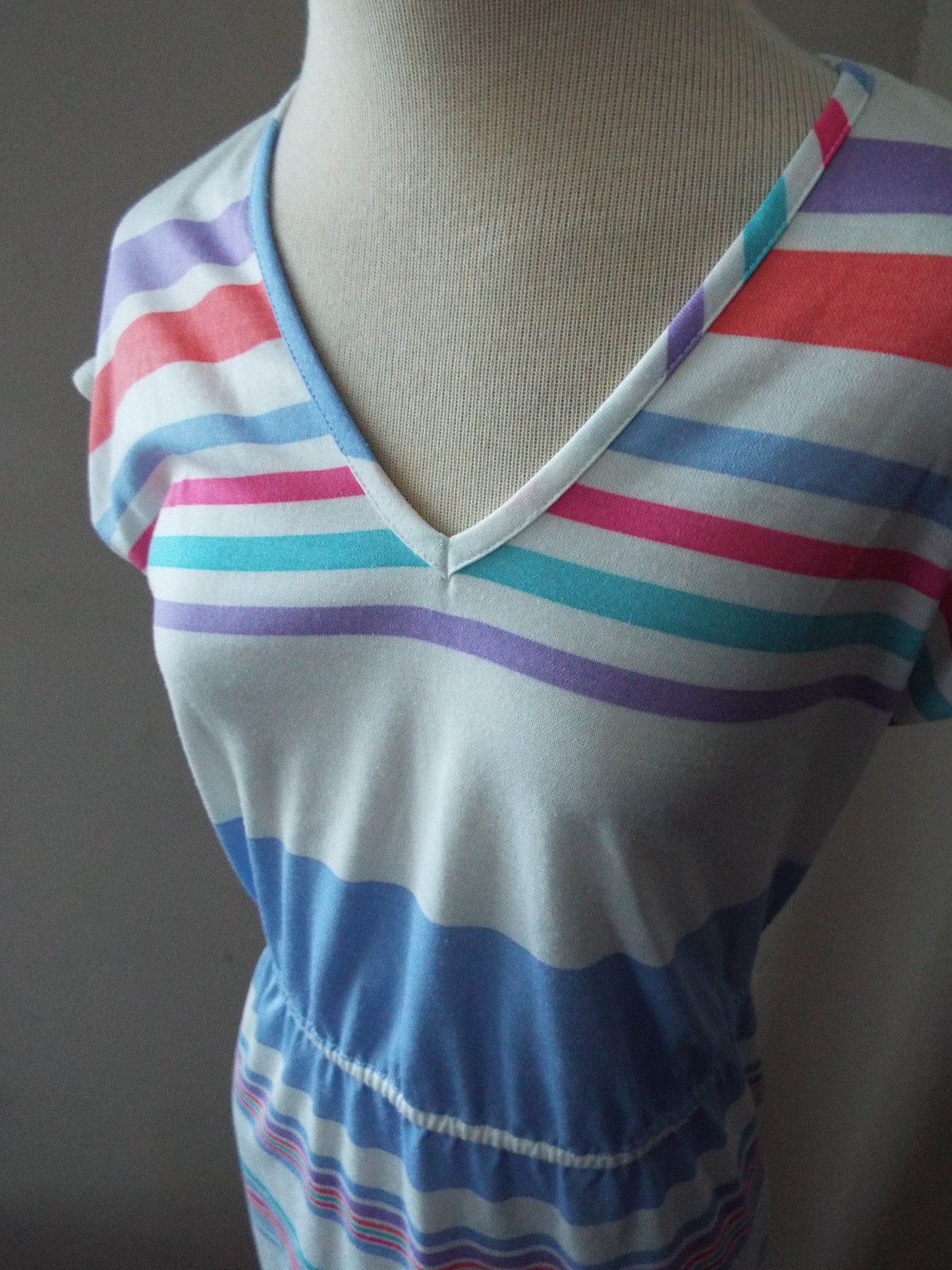Vintage Sleeveless Dress With Pastel Stripes