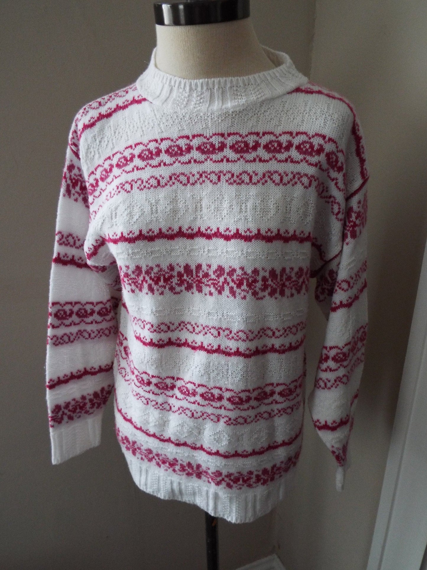 Vintage Long Sleeve Sweater by Hot Cashews