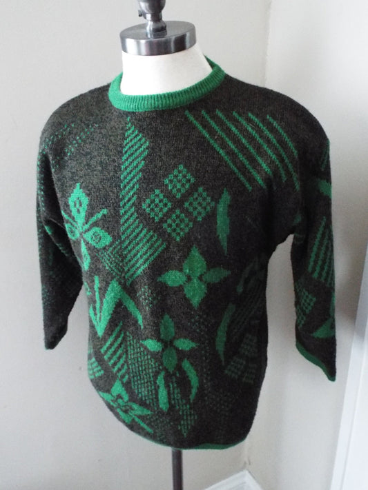 Vintage Long Sleeve Sweater by Benetton