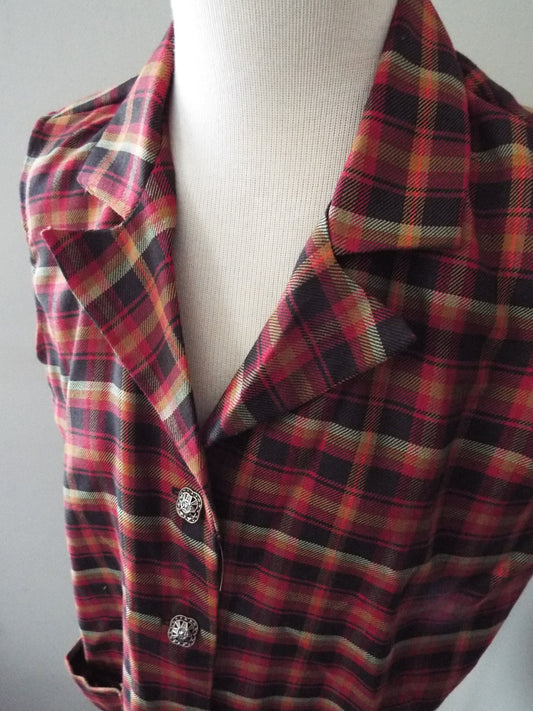 Vintage Sleeveless Plaid Vest by Contemporary Explosion