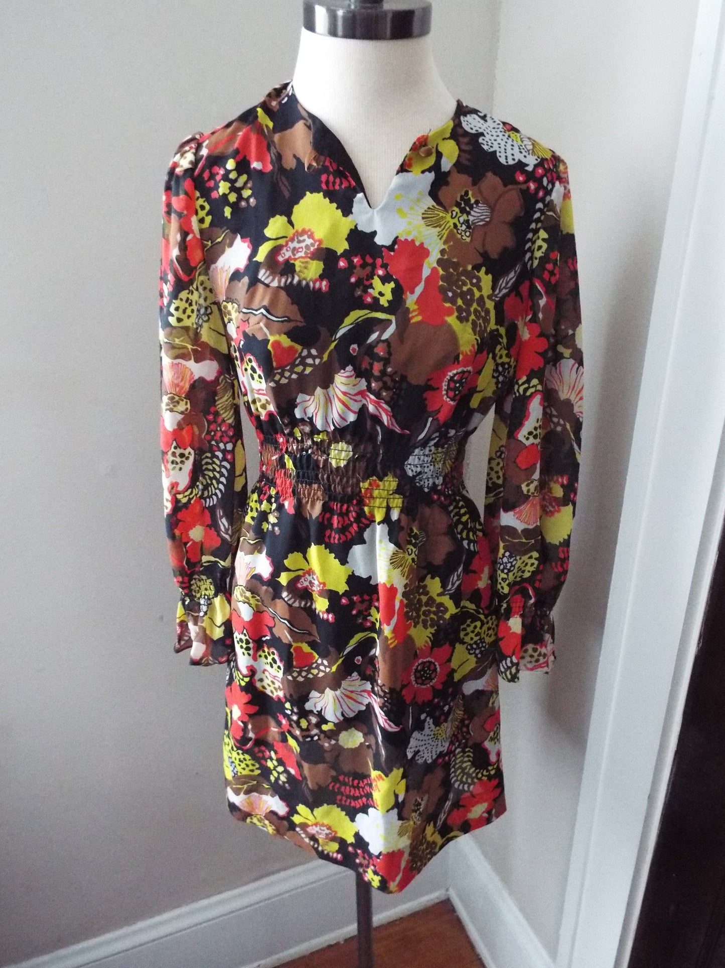 Vintage Long Sleeve Floral Print Dress