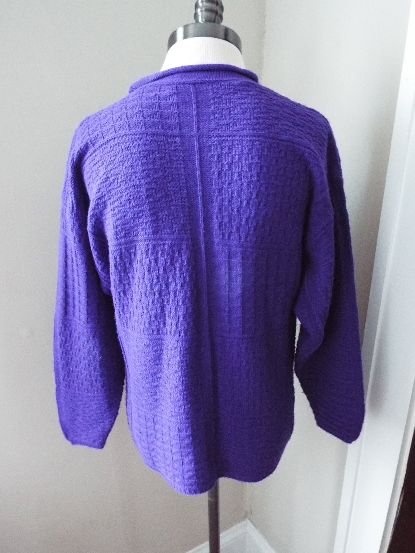Vintage Womens Long Sleeve Sweater by New Moves