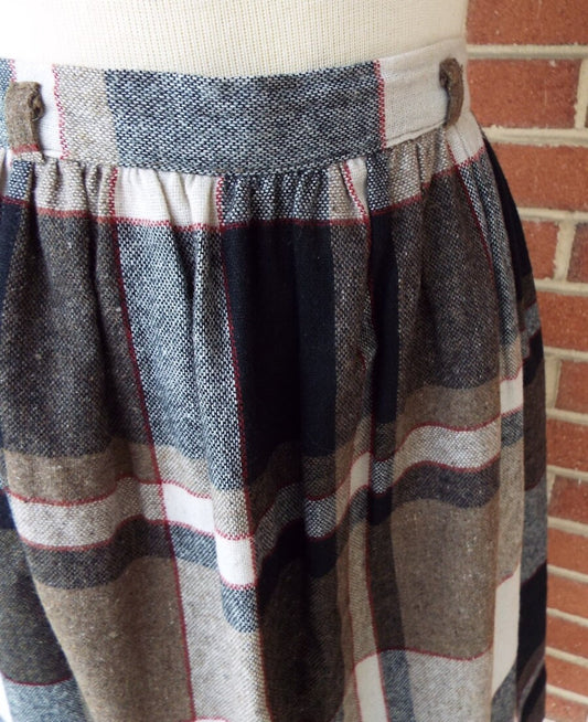 Vintage Plaid Skirt by Mallards Point Size 4
