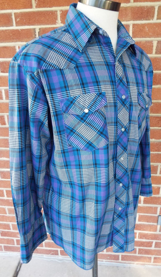 Vintage Long Sleeve Western Snap Shirt by Wrangler